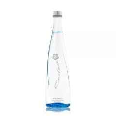   Cedea természetes forrásvíz 750ml mentes egyedi üveg palackban