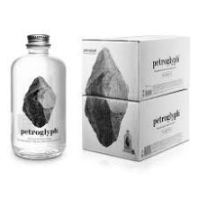 Petroglyph forrásvíz 315ml mentes üveg palackban