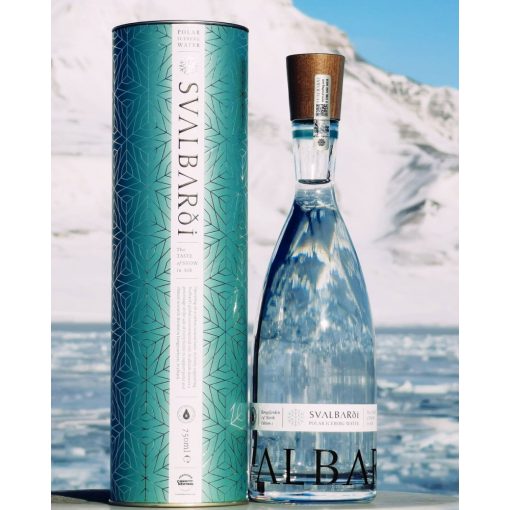 Svalbardi sarki jéghegyvíz üvegben mentes 750ml 